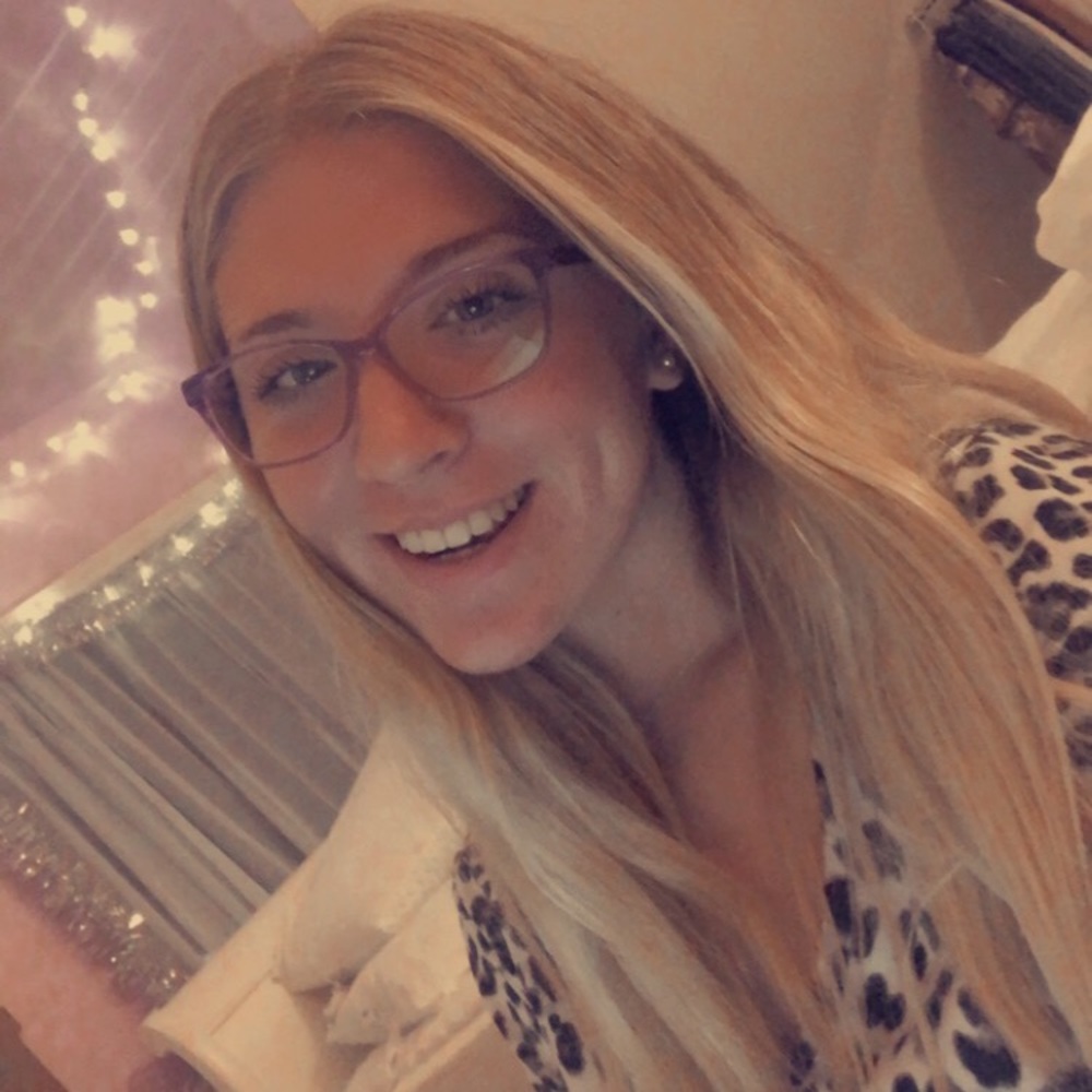 Meet your Posher, Madi